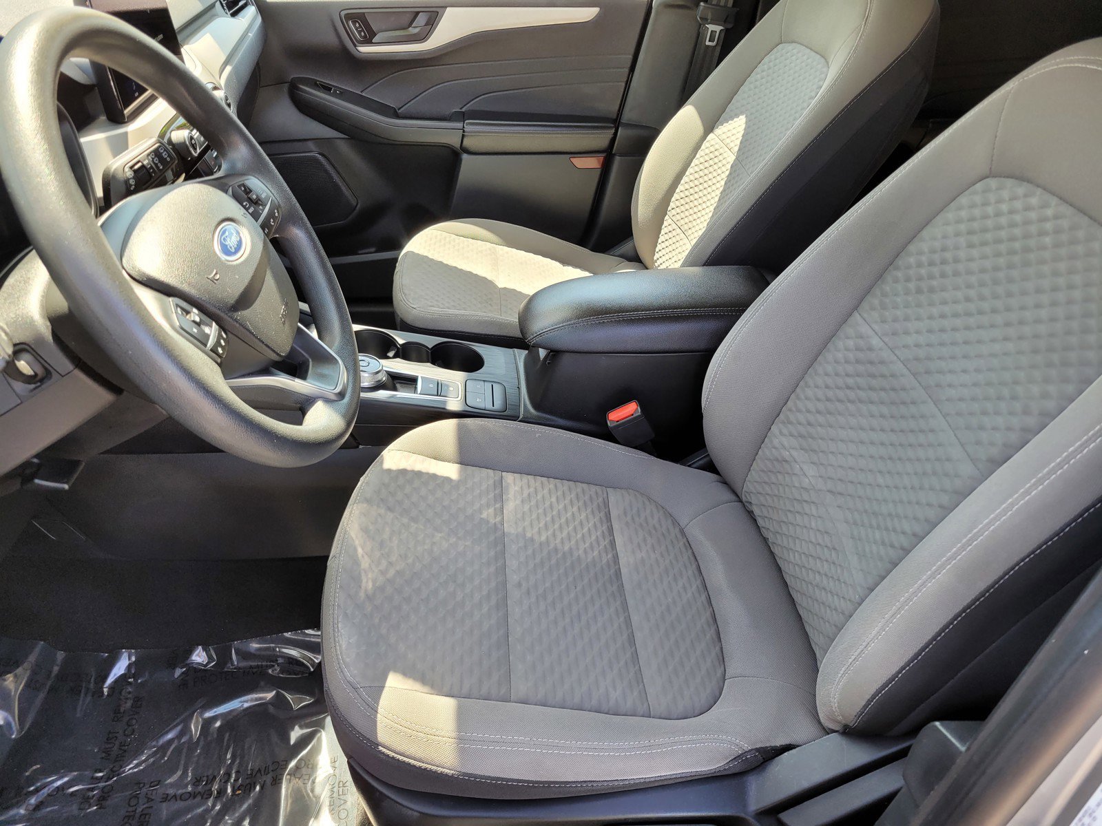 Used 2022 Silver Ford SE image 15