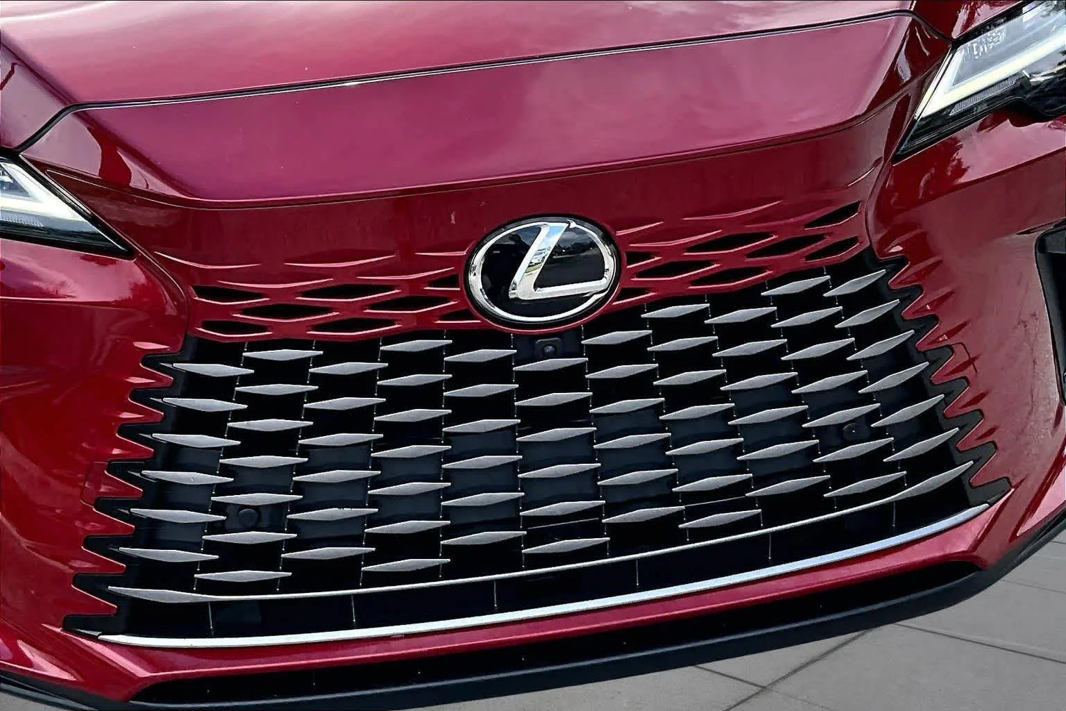Certified Used 2023 MATADOR RED MICA Lexus Premium Plus image 30
