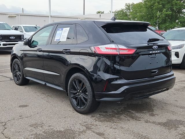 Certified Used 2024 Agate Black Metallic Ford ST Line image 3