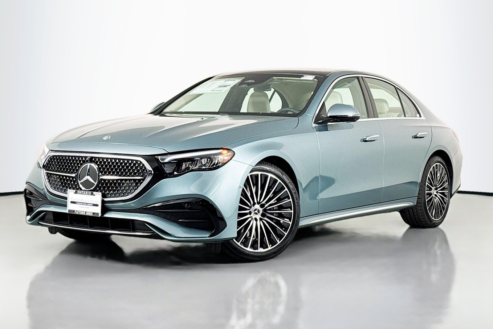 2026 Mercedes-Benz E-Class E450 4MATIC's photo