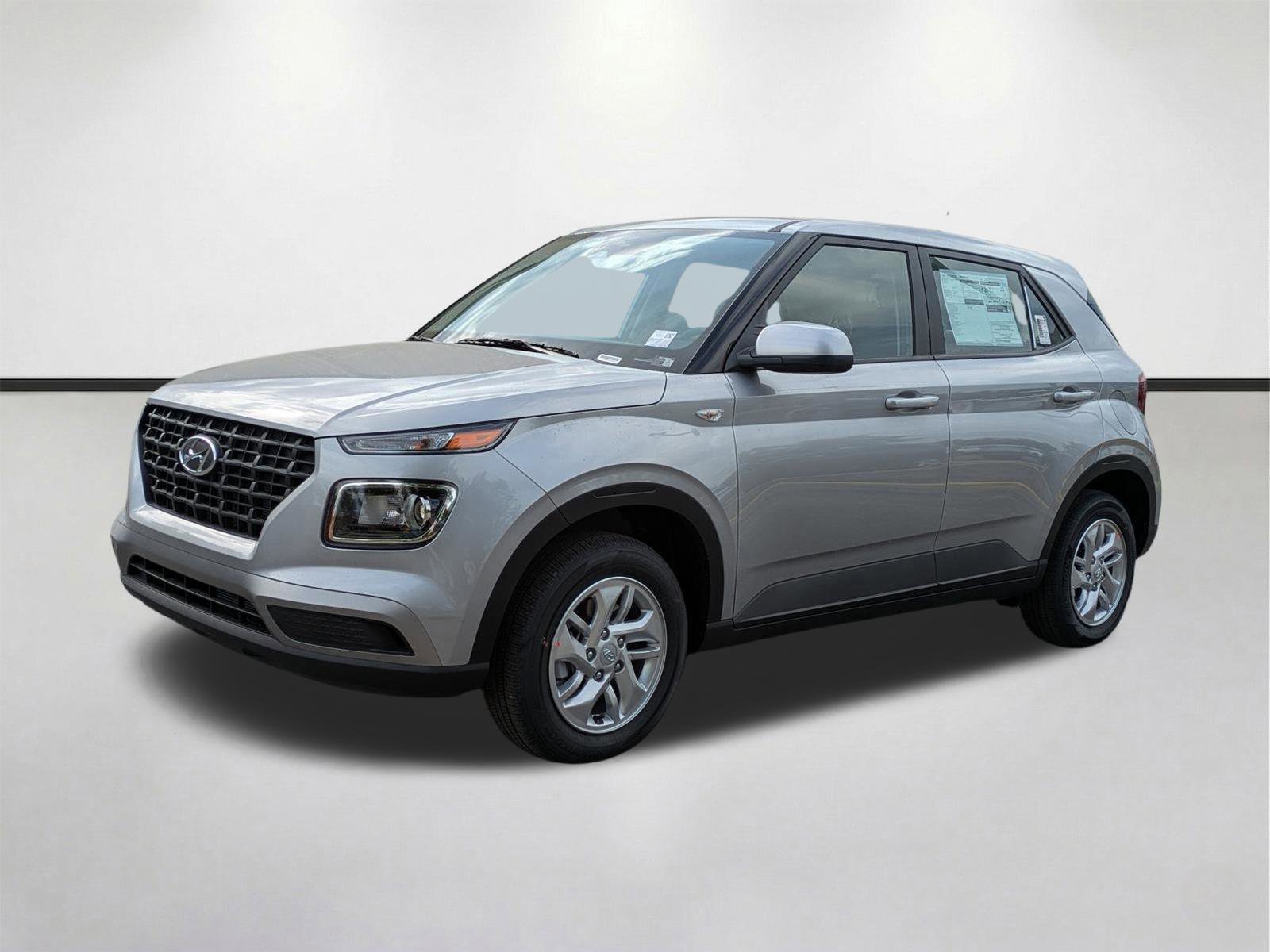 New 2026 Shimmering Silver Hyundai SE image 33