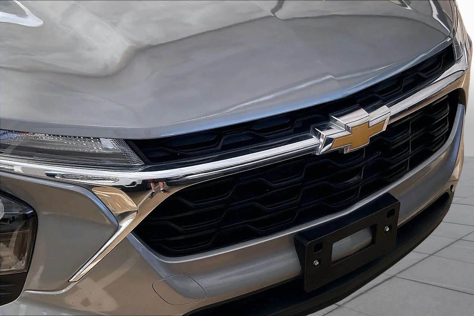 Used 2024 Sterling Gray Metallic Chevrolet LS image 26