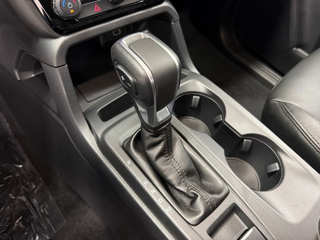 New 2026 Gray Ford Lariat image 27