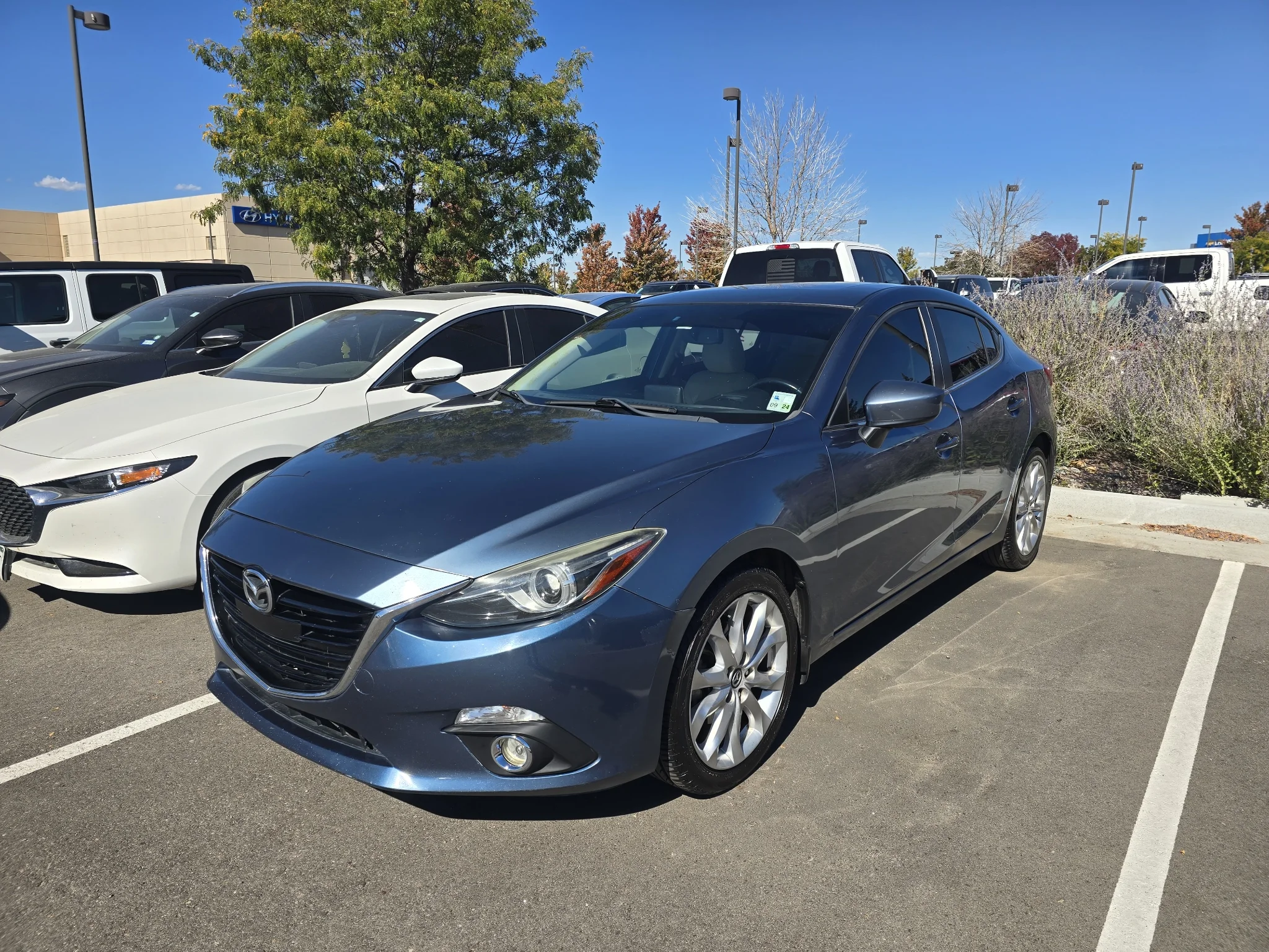 2015 Mazda MAZDA3 s Grand Touring