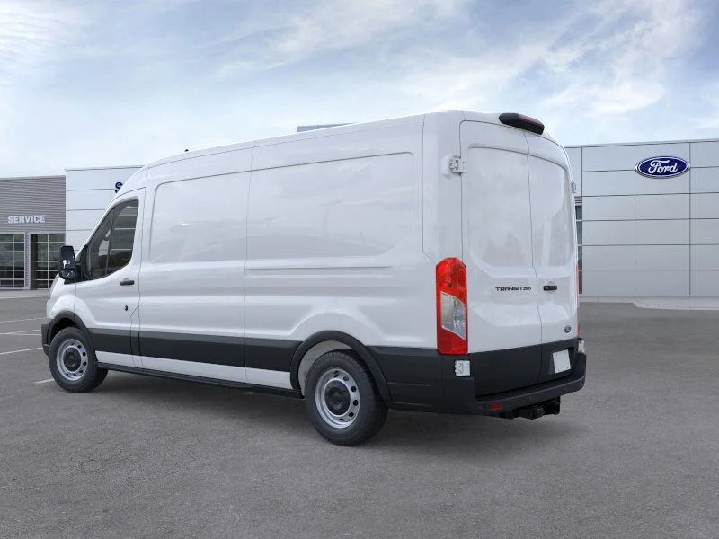 New 2026 Oxford White Ford Base image 4