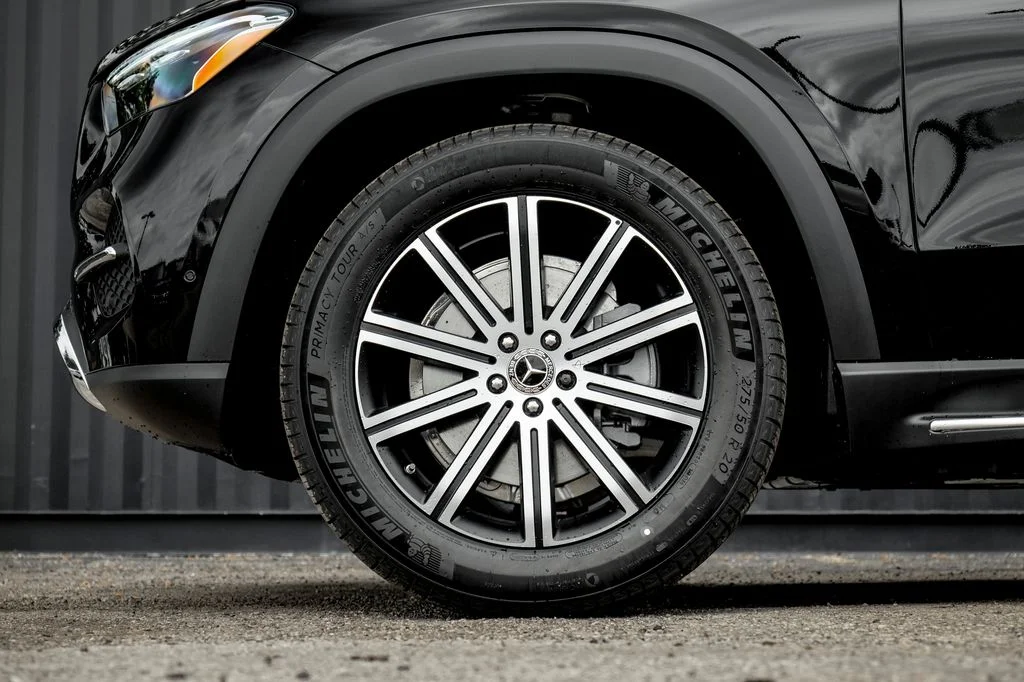 New 2026 Black Mercedes-Benz GLE 350 image 4