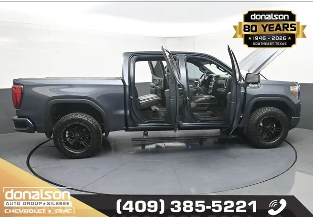 Used 2021 DARK SKY METALLIC GMC AT4 image 21