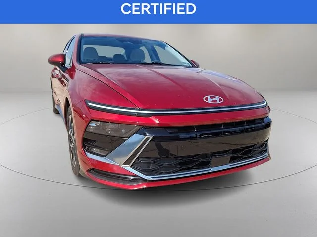 Used 2024 Red Hyundai SEL image 2