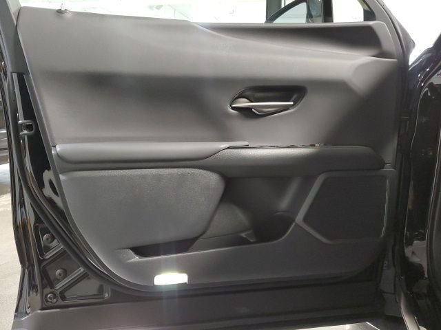 Used 2023 Black Lexus 250h Premium image 14