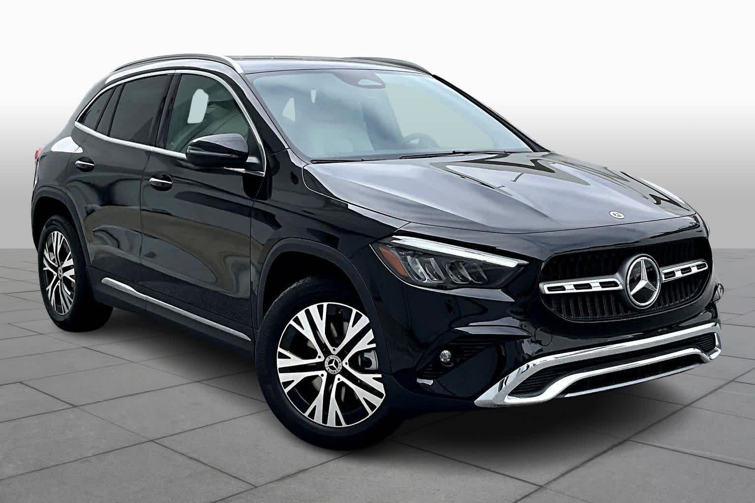 Used 2026 Night Black Mercedes-Benz GLA 250 image 3