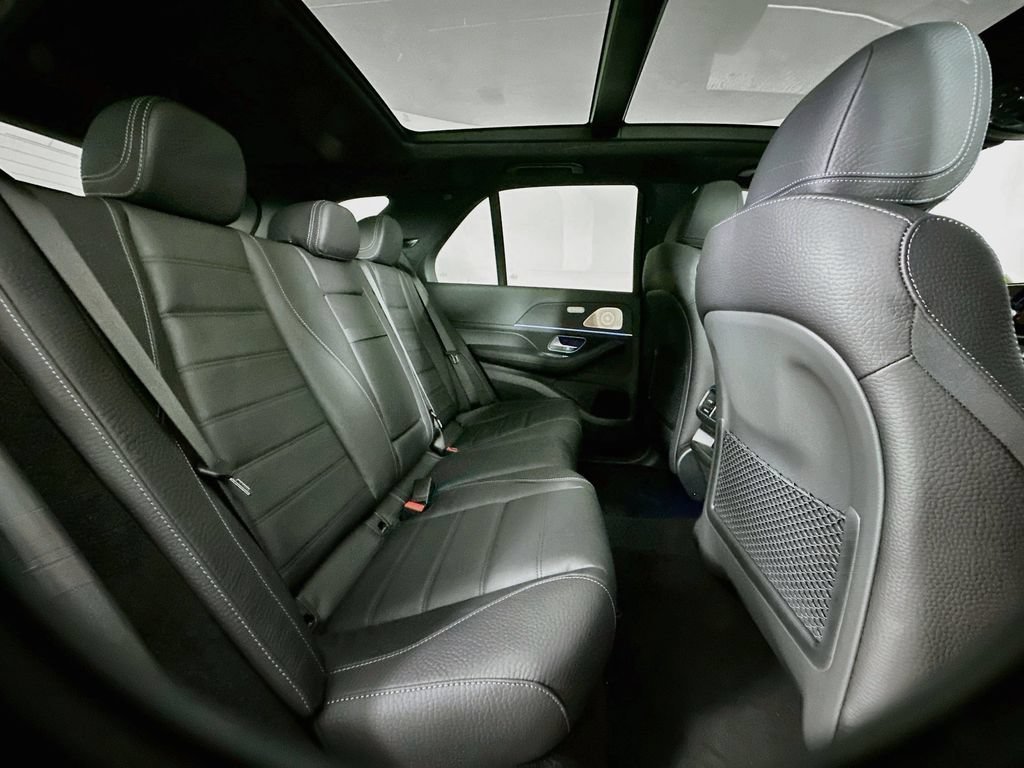 New 2026 Obsidian Black Metallic Mercedes-Benz GLE 580 image 60