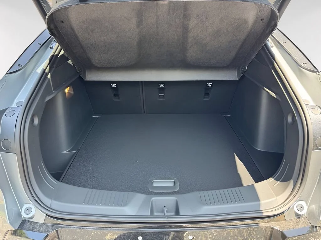 New 2026 Moonstone Gray Metallic Buick Sport Touring image 8