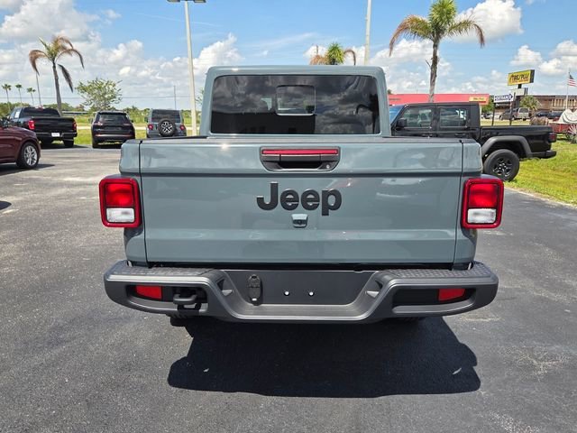 New 2026 Anvil Clear-Coat Exterior Paint Jeep Sport S image 9