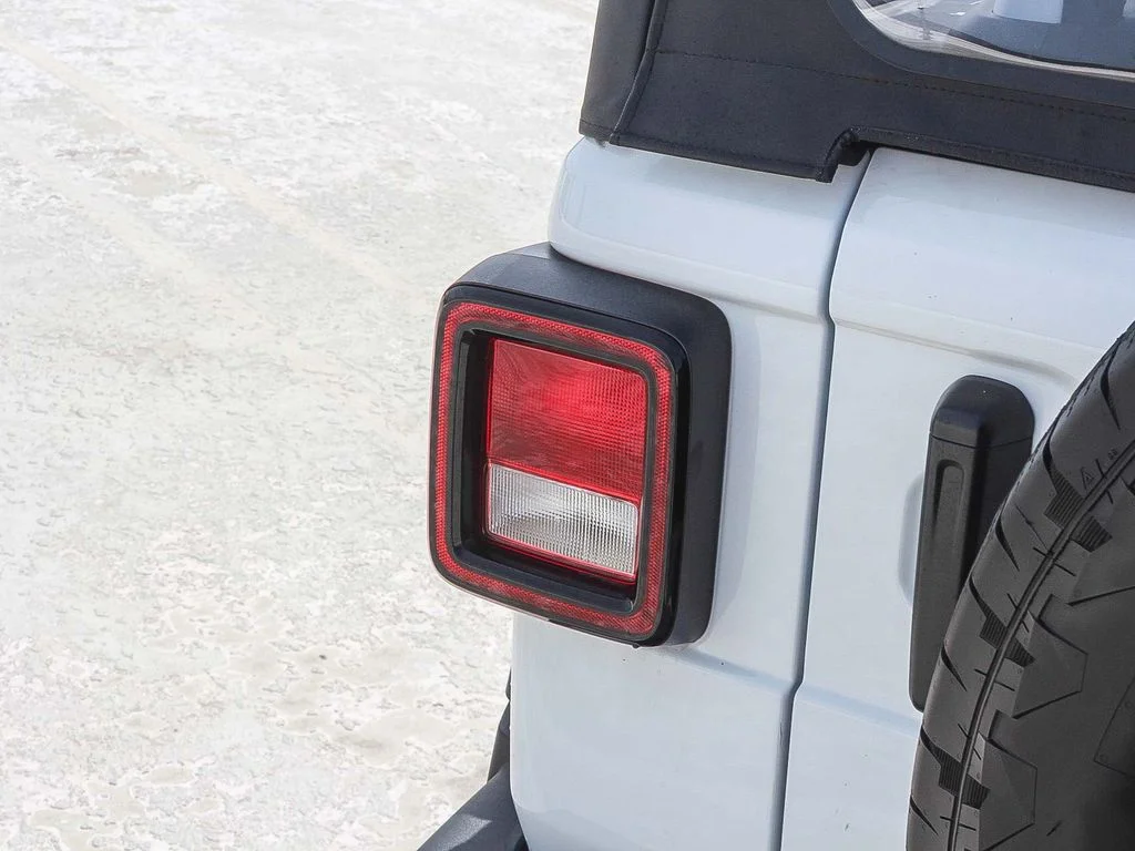 2025 Jeep Wrangler 4-Door Sport - Photo 7