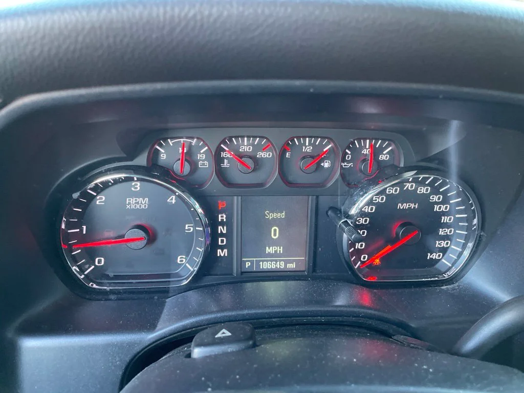 Used 2014 Gray Chevrolet Work Truck image 25