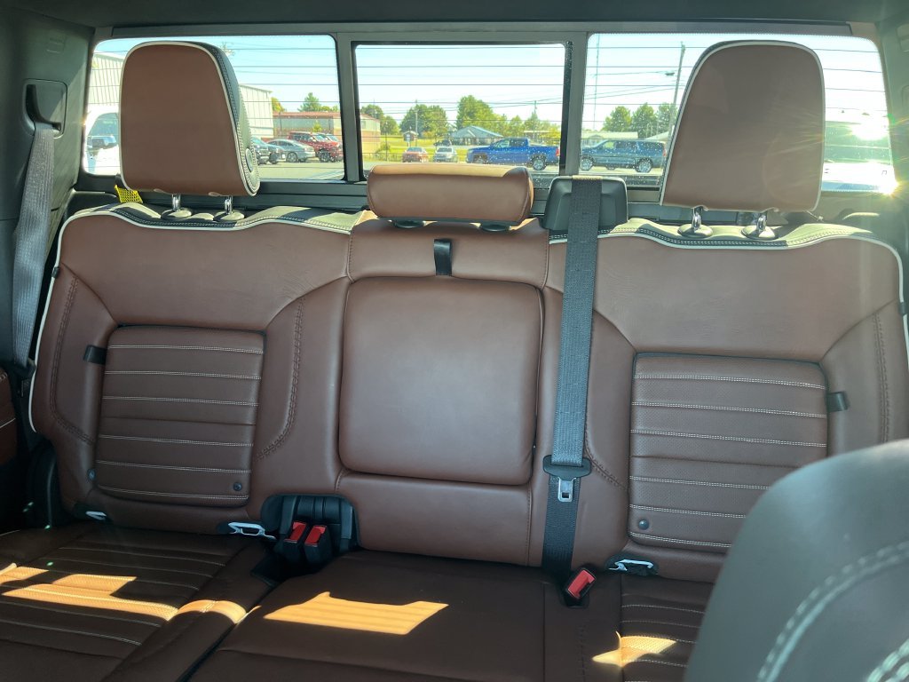 Used 2024 White GMC Denali Ultimate image 14