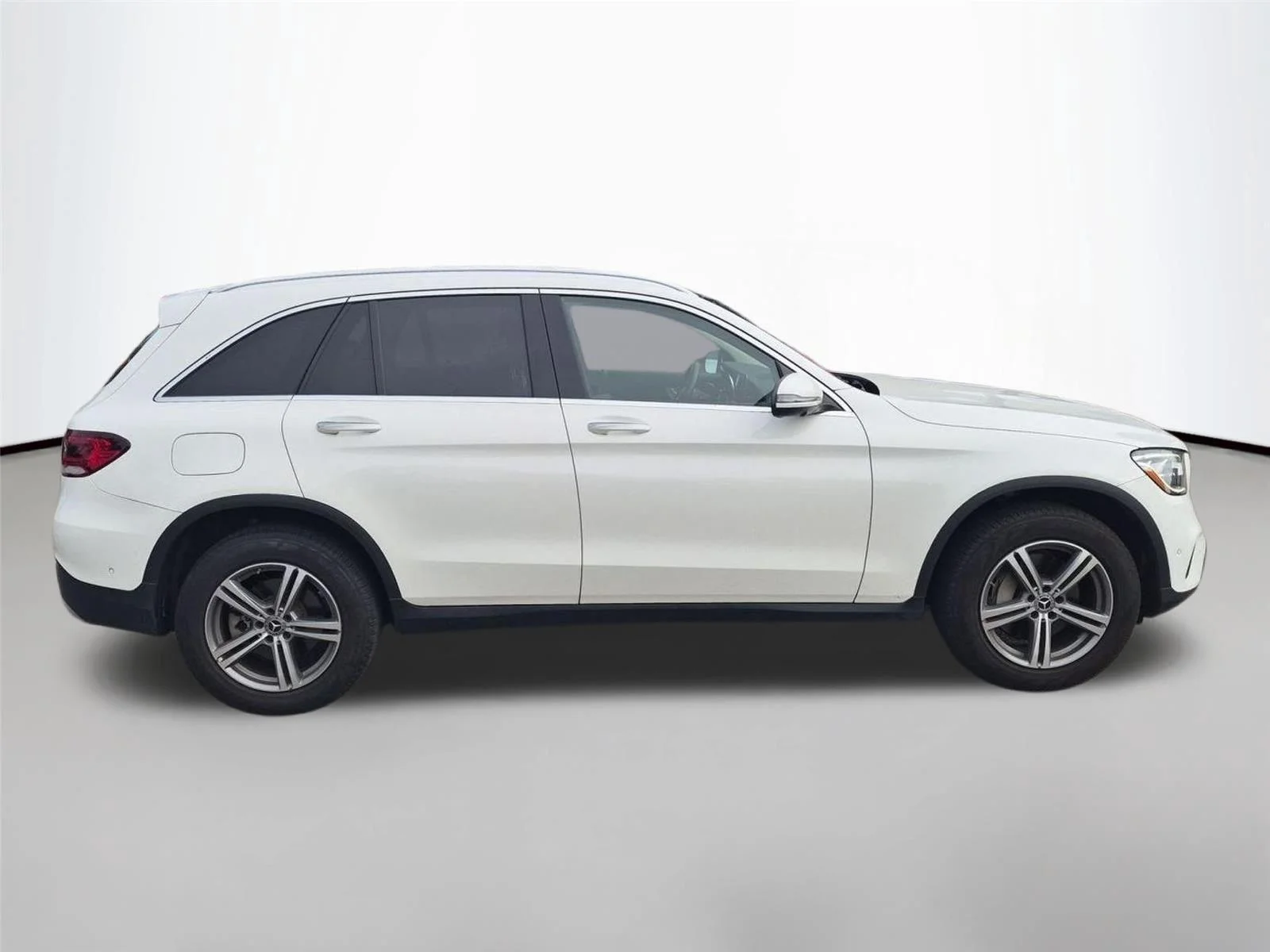 Used 2021 Polar White Mercedes-Benz GLC 300 image 6