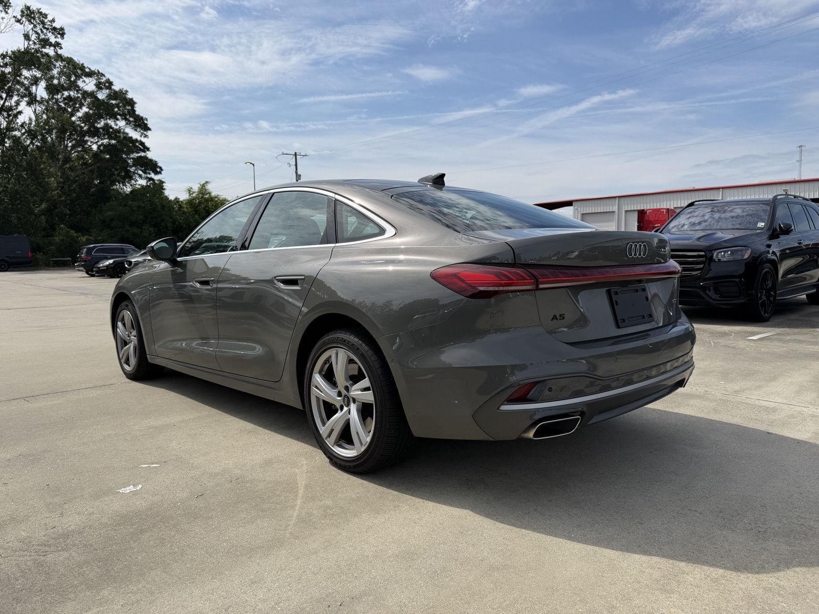 Used 2025 Chronos Gray Metallic Audi Premium Plus image 19