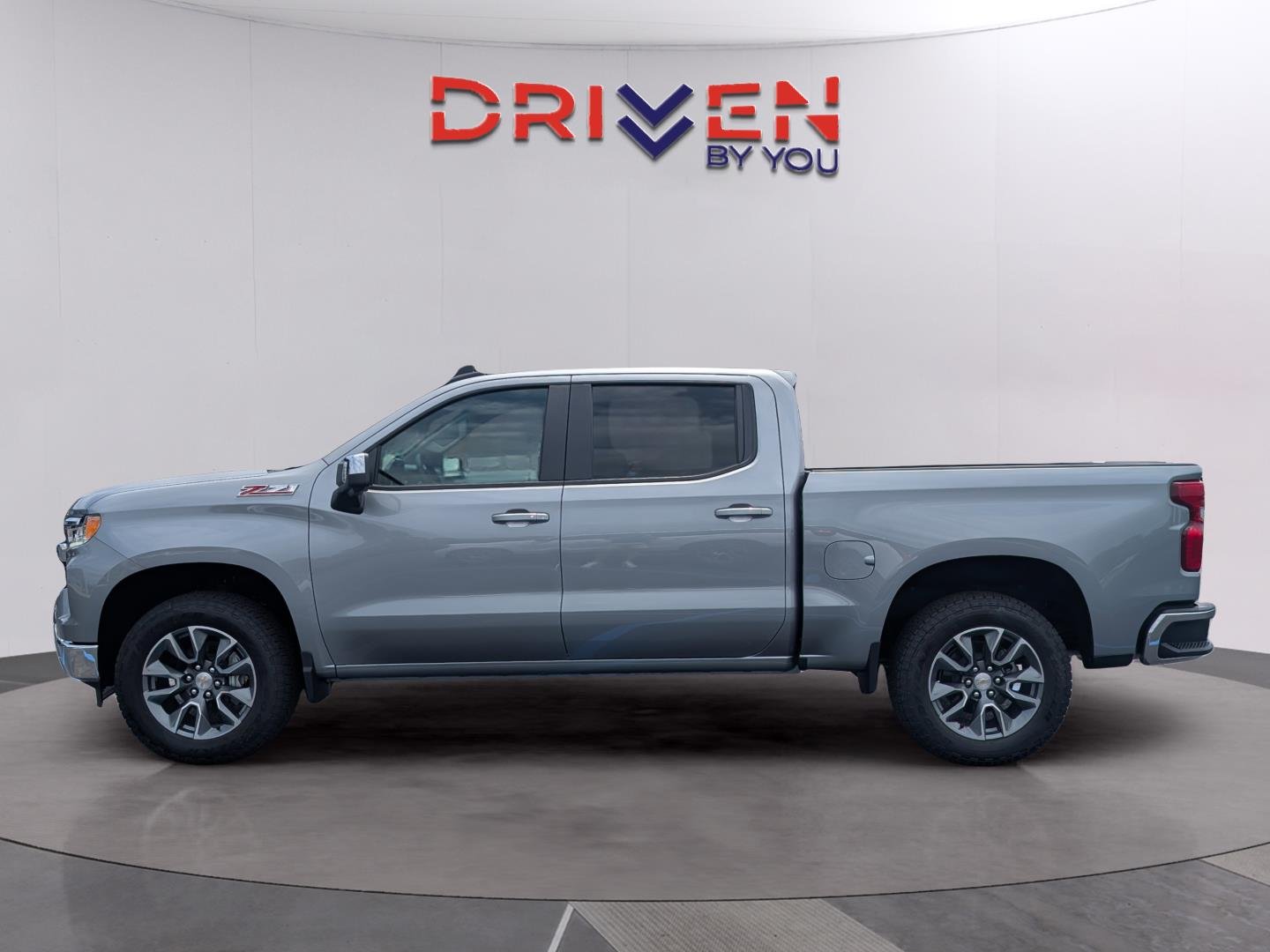 2026 Chevrolet Silverado 1500 LT - Photo 2