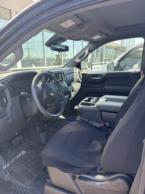 2025 CHEVROLET SILVERADO - Image 2