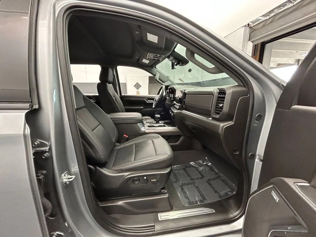 2025 Chevrolet Silverado 1500 LTZ - Photo 61