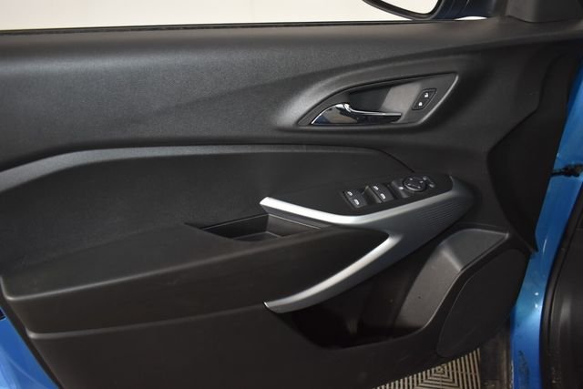 Used 2025 Blue Chevrolet 1RS image 24