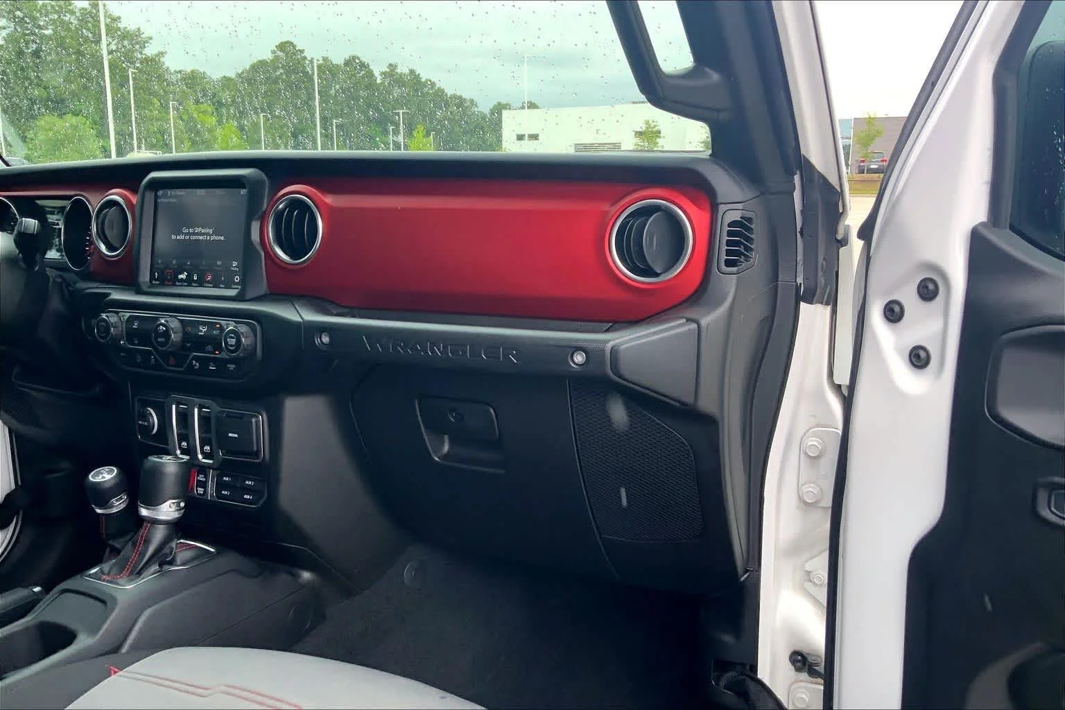 Used 2022 Bright White Clearcoat Jeep Rubicon image 15