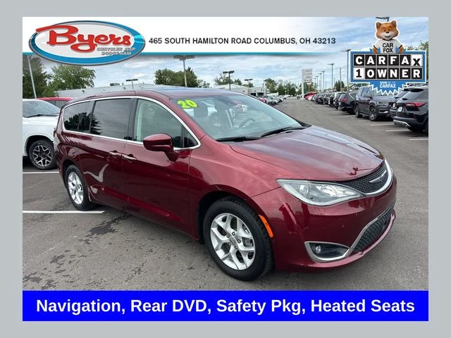 2020 Chrysler Pacifica Touring's photo