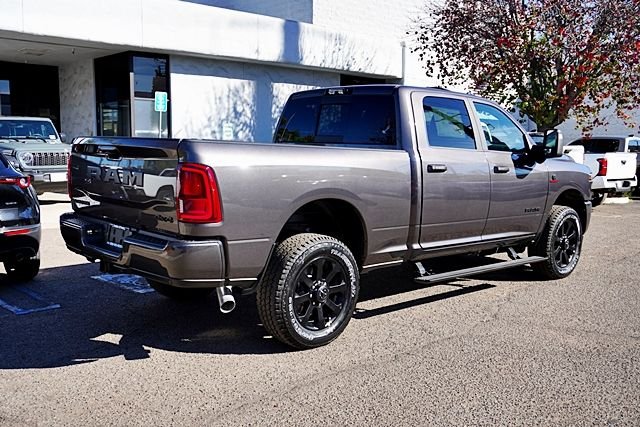 New 2026 Granite Crystal Metallic Clear-Coat Exterior Paint RAM Laramie image 10