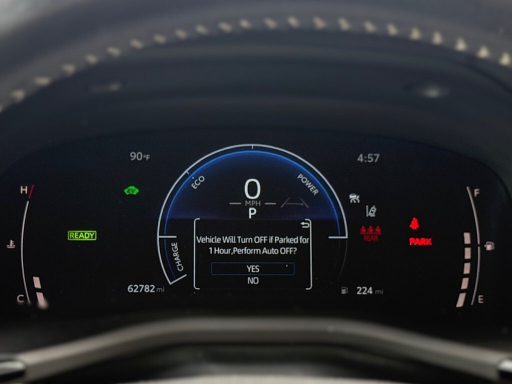 Used 2025 Ice Cap Toyota SE image 10