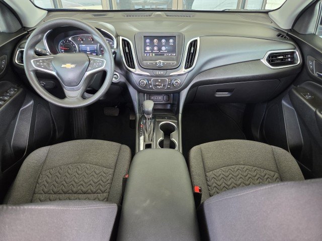 Used 2023 BLUE GLOW METALLIC Chevrolet LT image 17