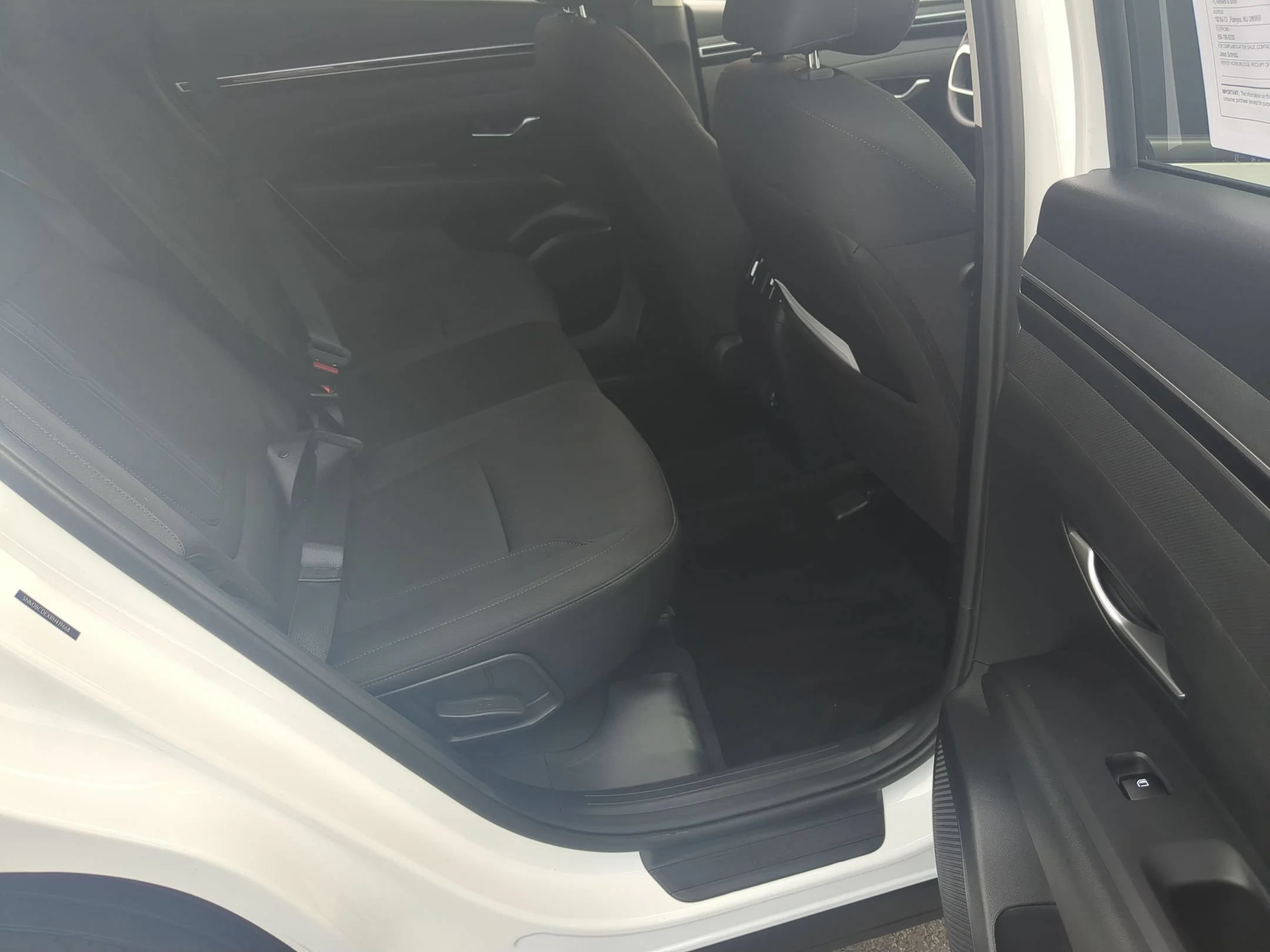 Used 2024 White Pearl Hyundai SEL image 25