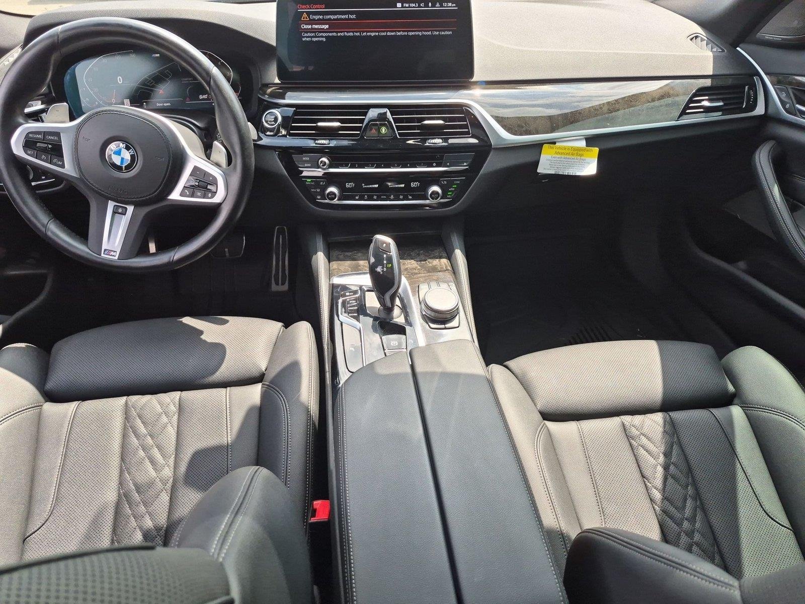 Used 2023 Dark Graphite Metallic BMW 530i xDrive image 34