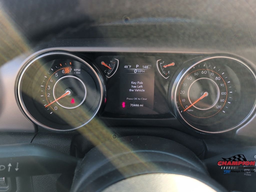 Used 2020 Silver Jeep Sport S image 23