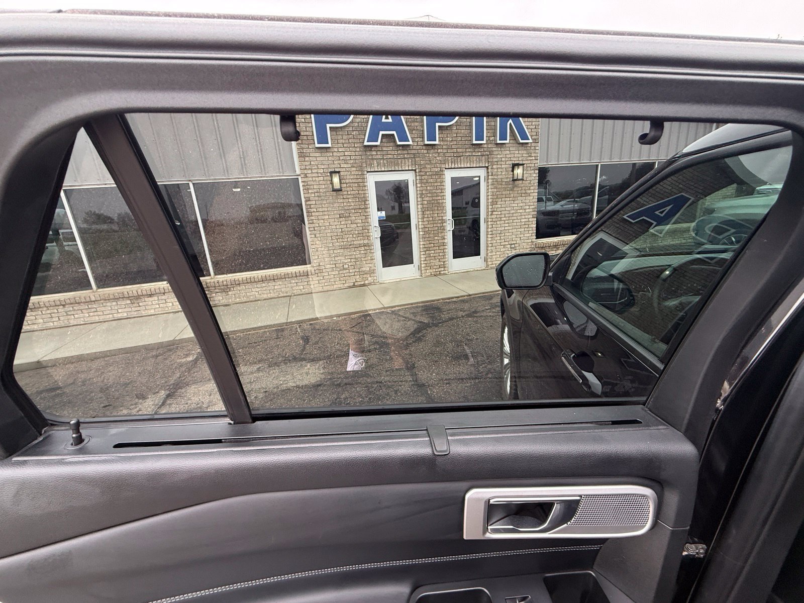 Certified Used 2020 Black Metallic Ford Limited image 17