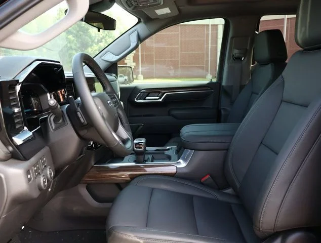2026 Chevrolet Silverado 1500 LT Trail Boss - Photo 11