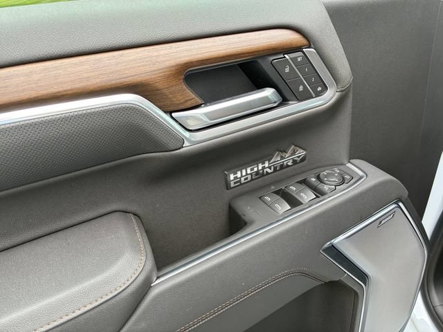 2026 Chevrolet Silverado 1500 High Country - Photo 12