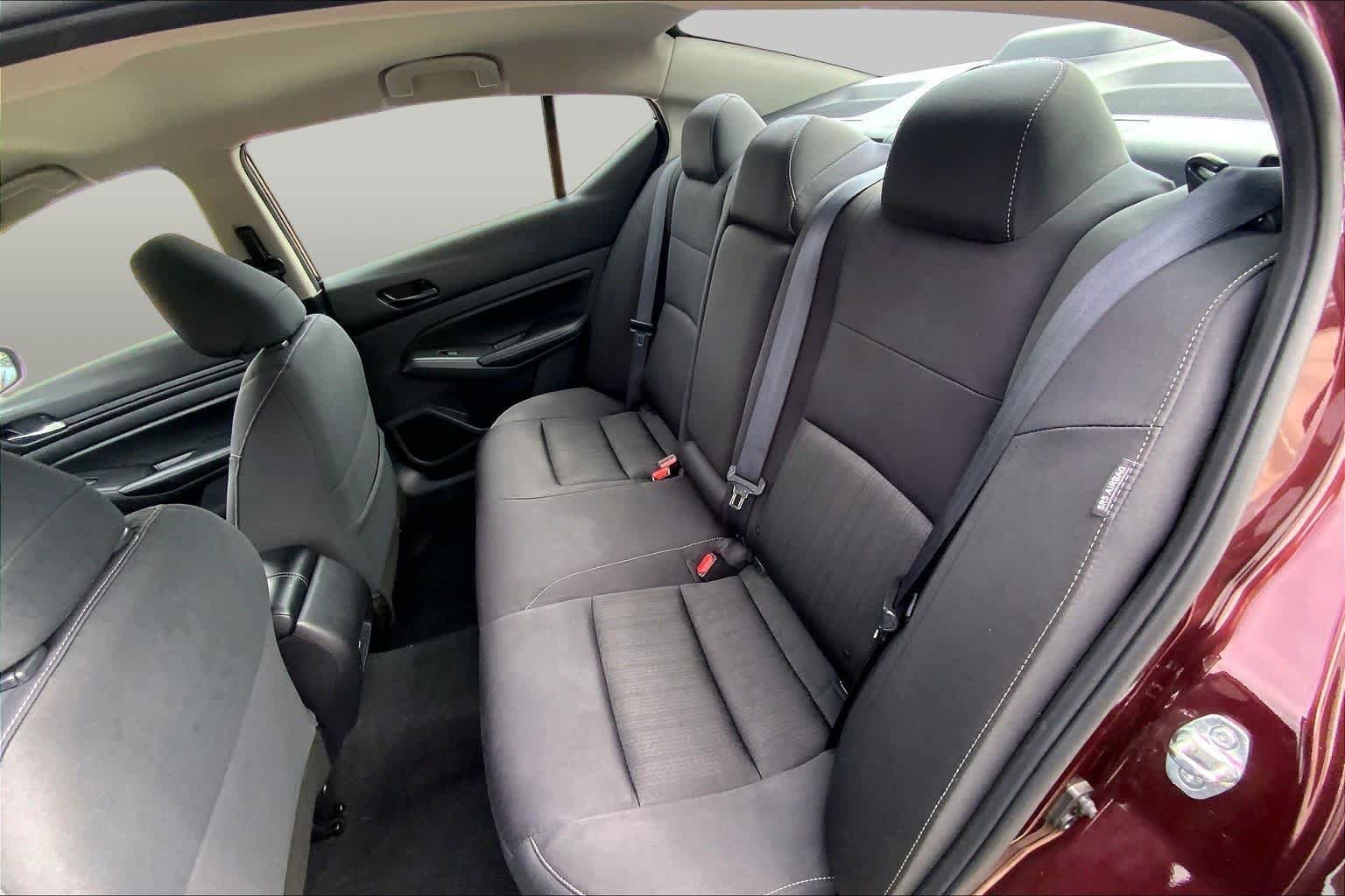 Used 2025 Garnet Pearl Metallic Nissan SV image 20