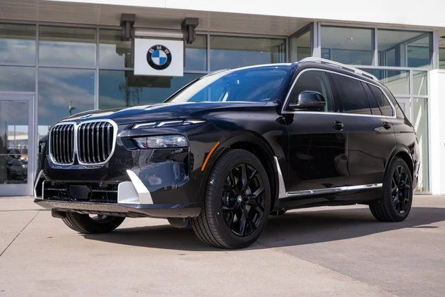 2026 BMW X7 xDrive40i's photo