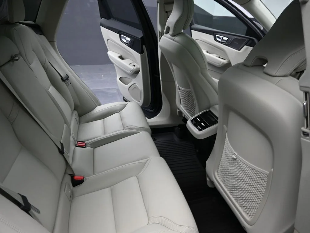 New 2026 Denim Blue Volvo Ultra image 16
