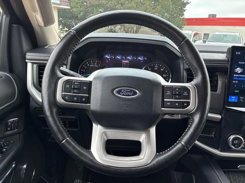 Used 2024 Black Ford XLT image 15