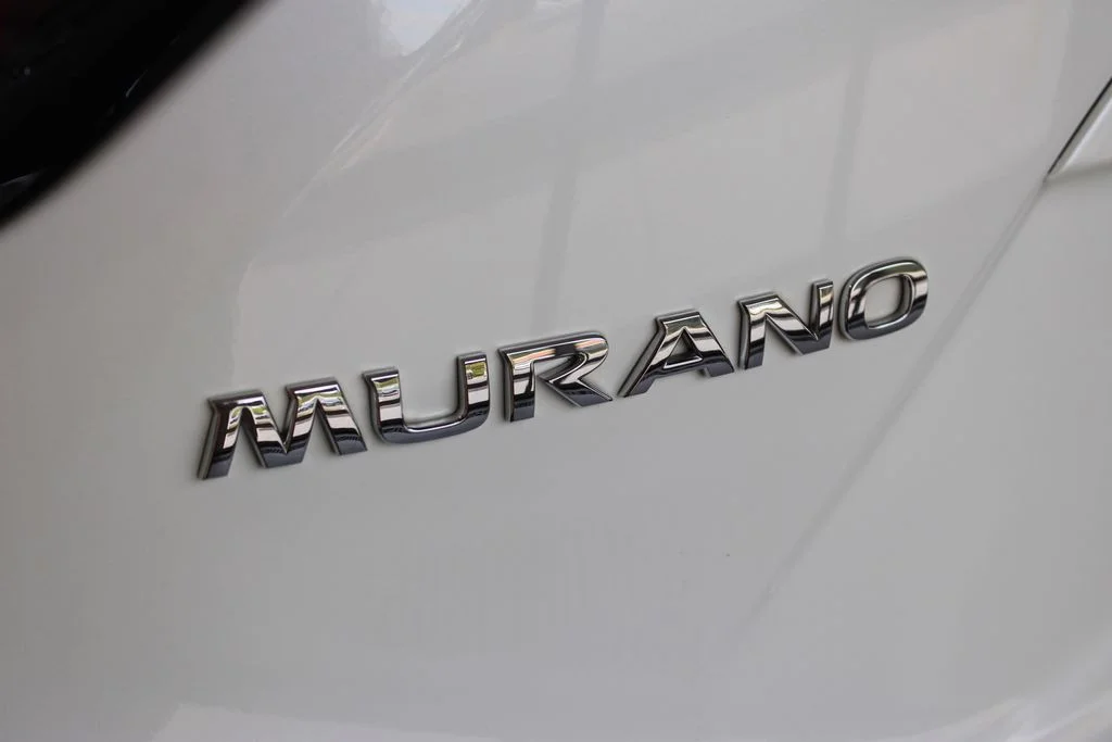 Used 2020 Pearl White Nissan S image 36