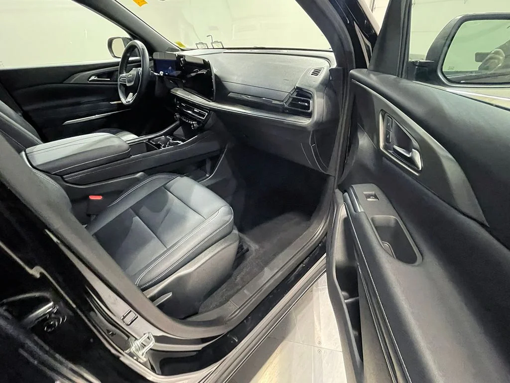 Used 2026 Black Chevrolet LT image 27