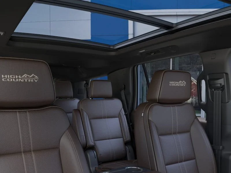 New 2026 Polar White Tricoat Chevrolet High Country image 24