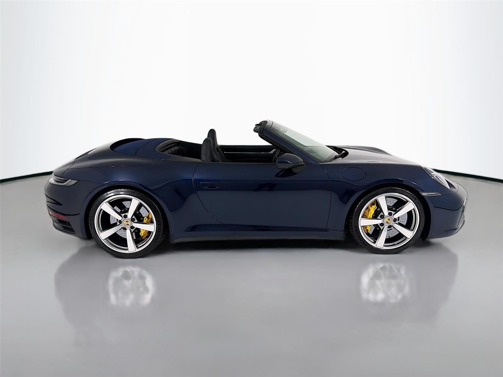 Used 2021  PORSCHE  image 30