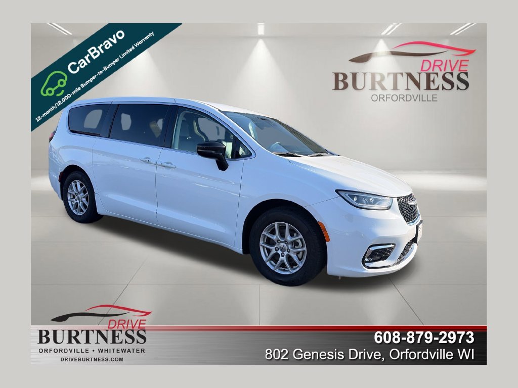 2024 Chrysler Pacifica