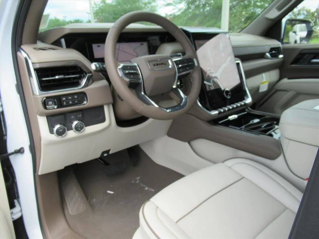 Used 2026 White GMC Denali image 18
