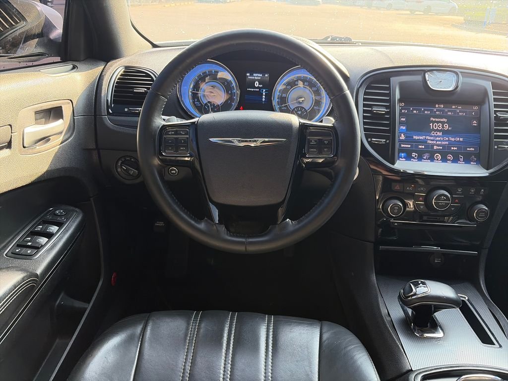 Used 2014 Ivory Chrysler S image 14