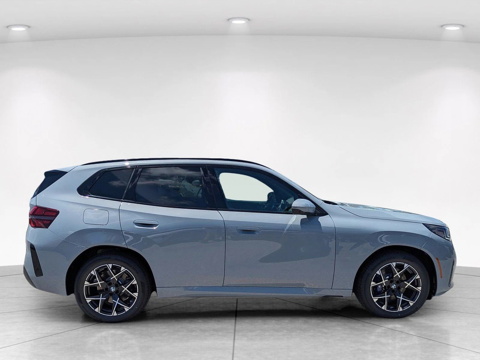 New 2026 Brooklyn Grey Metallic BMW 30 xDrive image 2