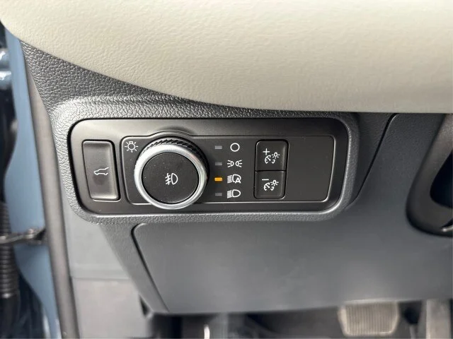 New 2026 Vapor Blue Metallic Ford Active image 39